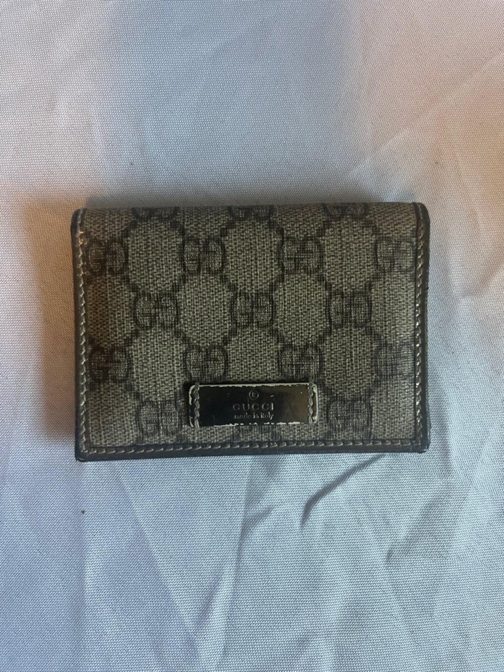Gucci Beige/Brown Signature GG Card Case